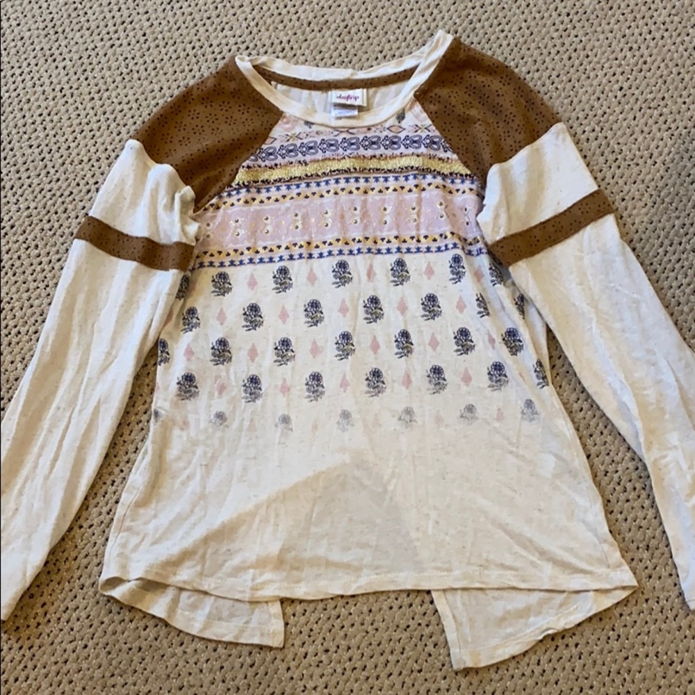 Day trip Girls Large!! In Great Condition!!!